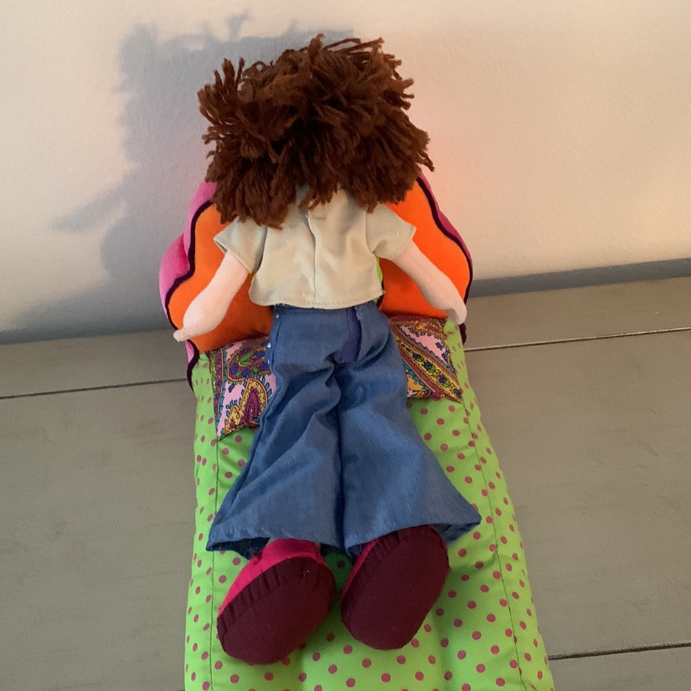 Groovy Girl - Picture 2 of 4